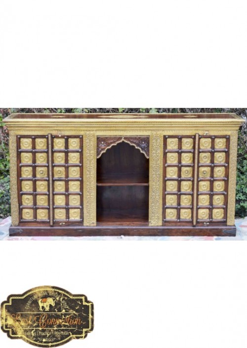 This East Connection Antique Indian Timber Moroccan Embossed Brass Arch Handcarved Buffet Sideboard  is Size 180 CM Wide 92 CM High 44 CM Deep. Beautiful Character Solid timber built Indian Furniture in Antique Moroccan Look.